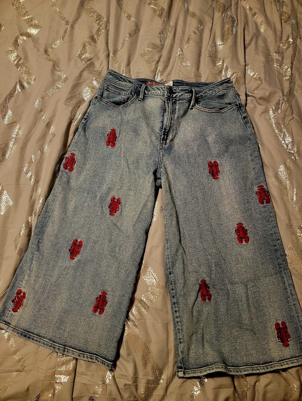 DRIFTWOOD Light Blue Wide-Leg Jeans with Red Embroidered Accents